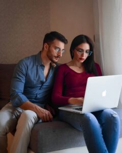 non-swiping dating websites